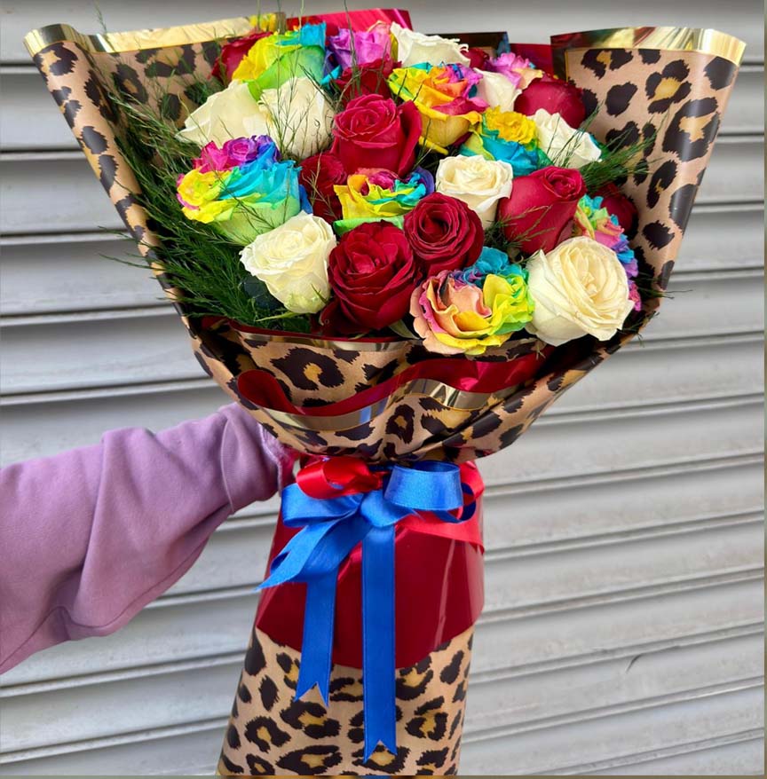 Premium Rainbow Gül Buketi