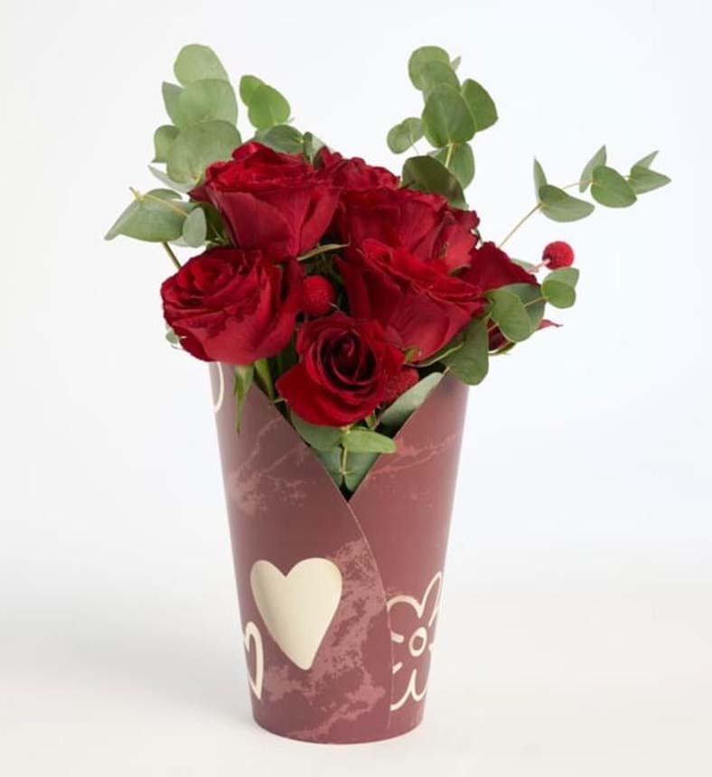 Mor Çizgili Zarfta Güller, Gerberalar ve Papatyalar